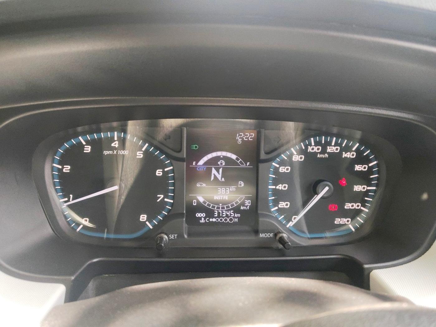 2023 Tata PUNCH ACCOMPLISHED DAZZLE PACK AMT, Petrol, Automatic, 37,345 km, interior