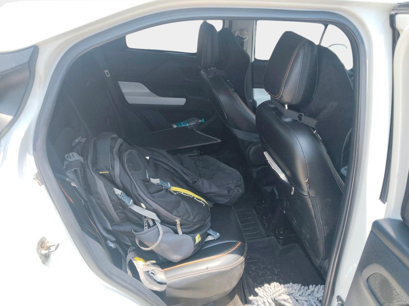 2023 Tata PUNCH ACCOMPLISHED DAZZLE PACK AMT, Petrol, Automatic, 37,345 km, interior