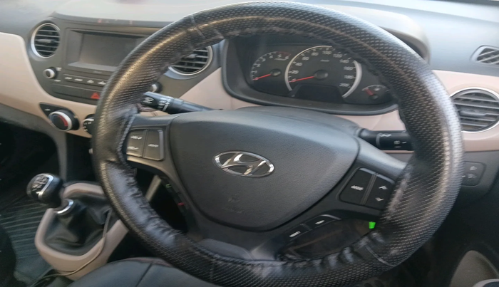 2017 Hyundai Grand i10 SPORTZ U2 1.2 CRDI, Diesel, Manual, 78,928 km, interior