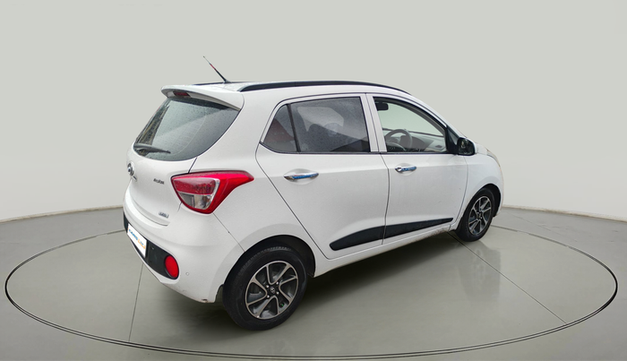 2017 Hyundai Grand i10 ASTA U2 1.2 CRDI, Diesel, Manual, 1,00,000 km, exterior