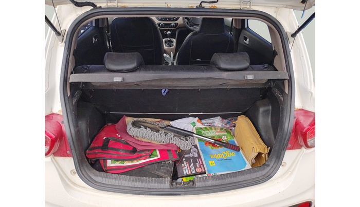 2017 Hyundai Grand i10 ASTA U2 1.2 CRDI, Diesel, Manual, 1,00,000 km, exterior