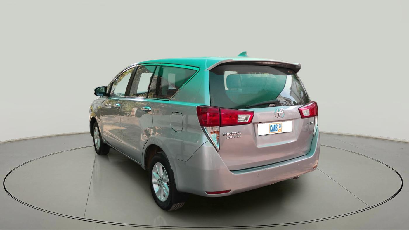 2016 Toyota Innova Crysta 2.4 ZX 7 STR, Diesel, Manual, 1,42,025 km, exterior