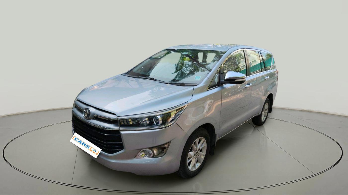 2016 Toyota Innova Crysta 2.4 ZX 7 STR, Diesel, Manual, 1,42,025 km, exterior
