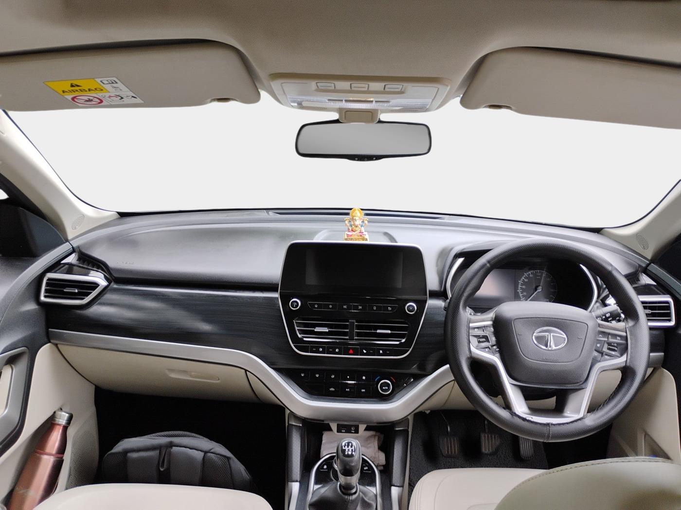 2021 Tata Safari XZ PLUS, Diesel, Manual, 1,29,862 km, interior
