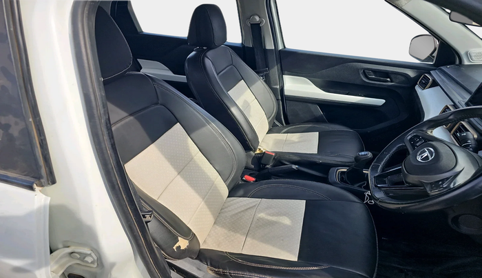 2022 Tata PUNCH ACCOMPLISHED MT, Petrol, Manual, 34,294 km, interior