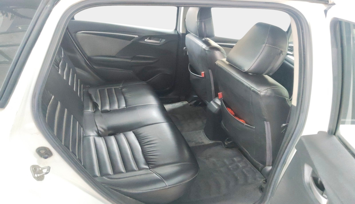 2017 Honda WR-V 1.5L I-DTEC VX MT, Diesel, Manual, 1,74,672 km, interior