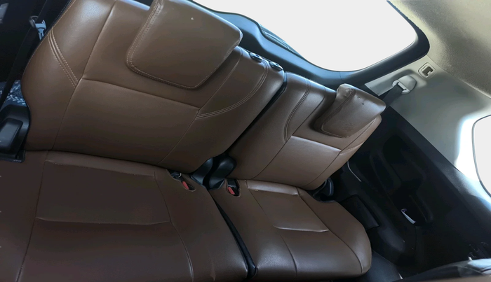 2020 Toyota Innova Crysta 2.4 GX 8 STR, Diesel, Manual, 1,42,330 km, interior