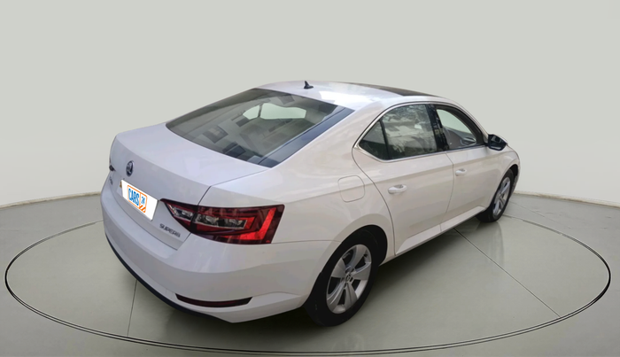 2018 Skoda Superb STYLE 2.0 TDI AT, Diesel, Automatic, 1,41,530 km, exterior
