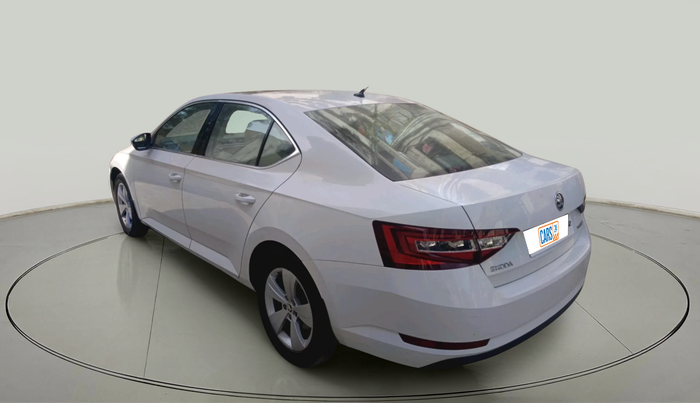 2018 Skoda Superb STYLE 2.0 TDI AT, Diesel, Automatic, 1,41,530 km, exterior