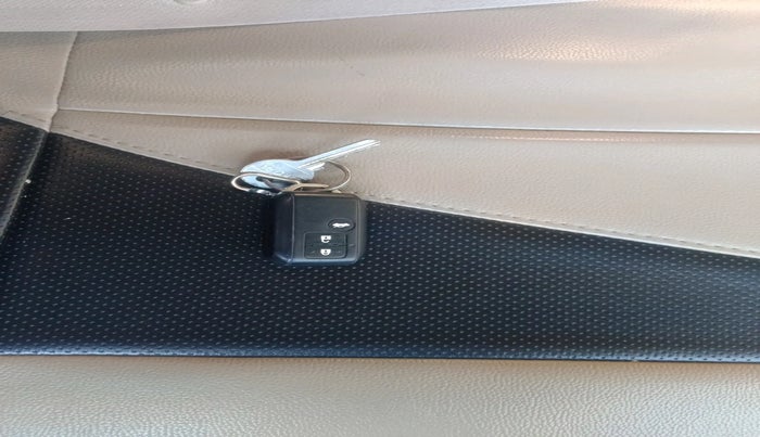 2019 Maruti Dzire ZDI PLUS, Diesel, Manual, 95,125 km, interior