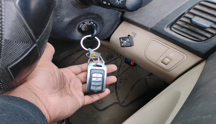 2017 Hyundai Eon MAGNA +, Petrol, Manual, 43,346 km, interior