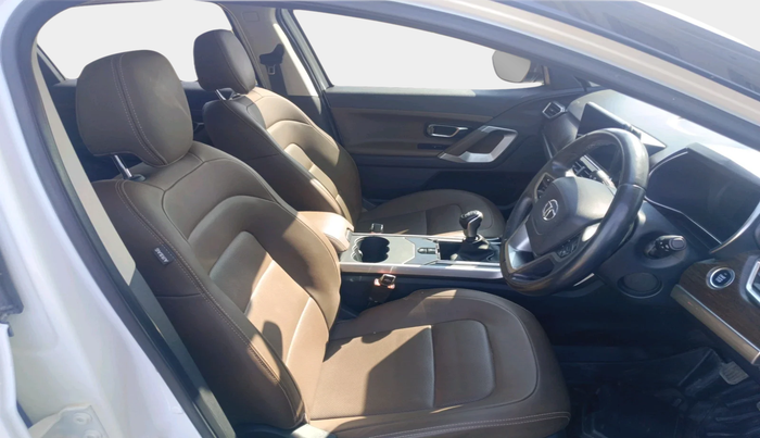 2023 Tata Harrier XZ PLUS 2.0L DUAL TONE, Diesel, Manual, 1,02,839 km, interior