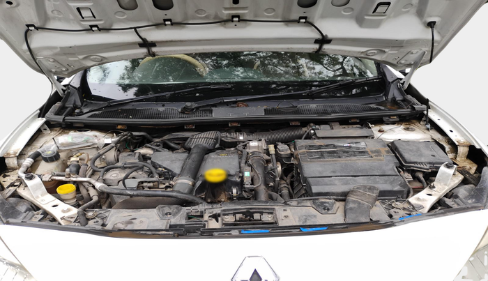 2012 Renault Fluence 1.5 E4, Diesel, Manual, 2,29,170 km, exterior