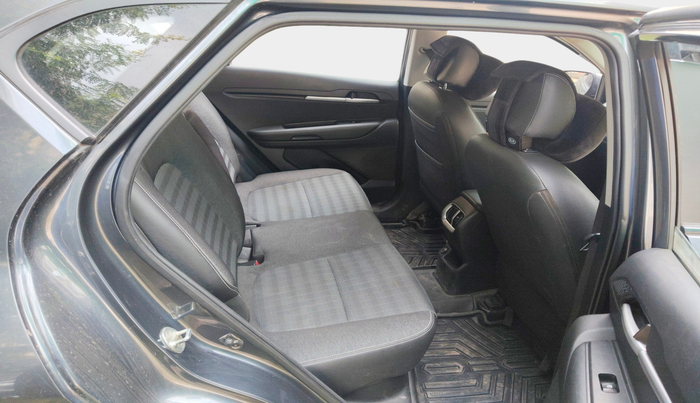 2020 KIA SONET HTK 1.2, Petrol, Manual, 29,775 km, interior