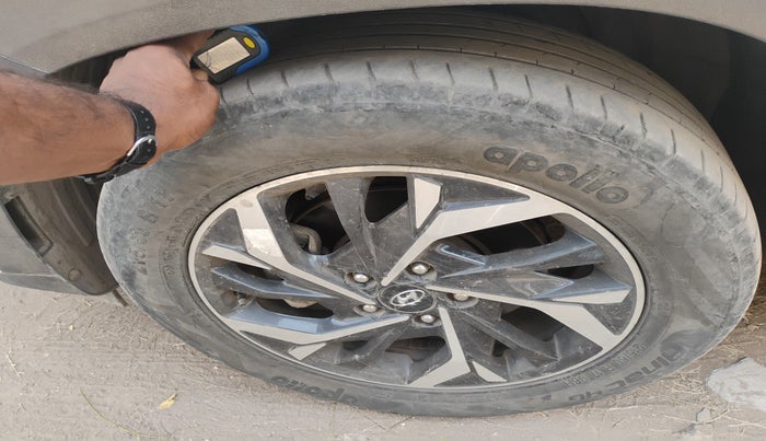 2021 Hyundai Creta SX (O) AT 1.5 DIESEL, Diesel, Automatic, 59,153 km, tyre