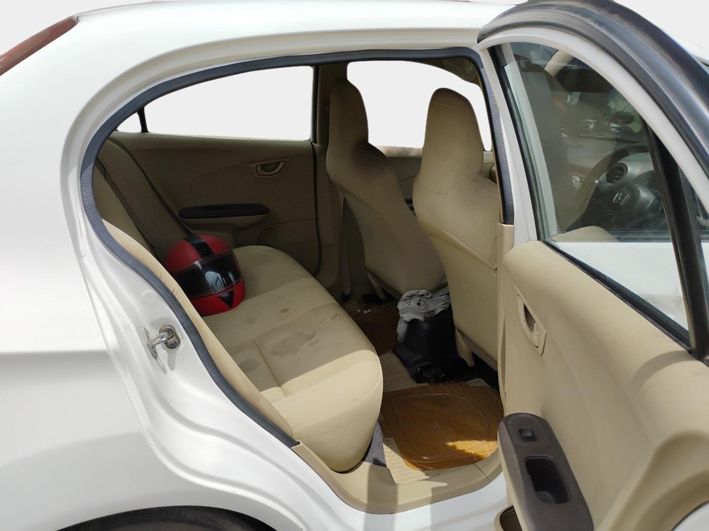 2013 Honda Amaze 1.2L I-VTEC EX, Petrol, Manual, 37,082 km, interior