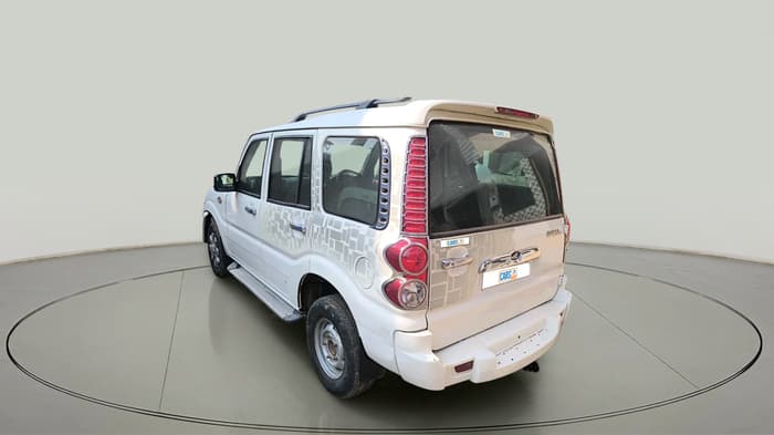 2014 Mahindra Scorpio EX M2DI, Diesel, Manual, 65,018 km, exterior