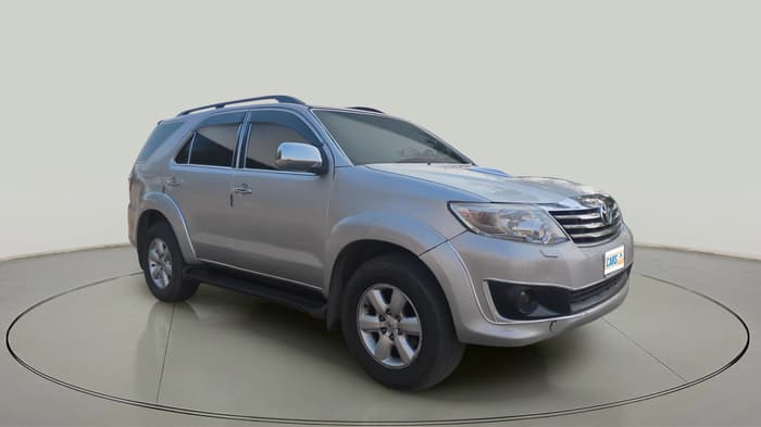 2011 Toyota Fortuner 3.0 4X4 MT, Diesel, Manual, 2,47,899 km, exterior