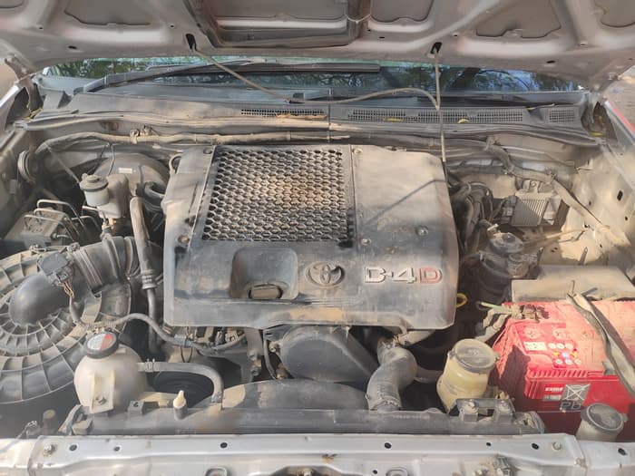 2011 Toyota Fortuner 3.0 4X4 MT, Diesel, Manual, 2,47,899 km, exterior