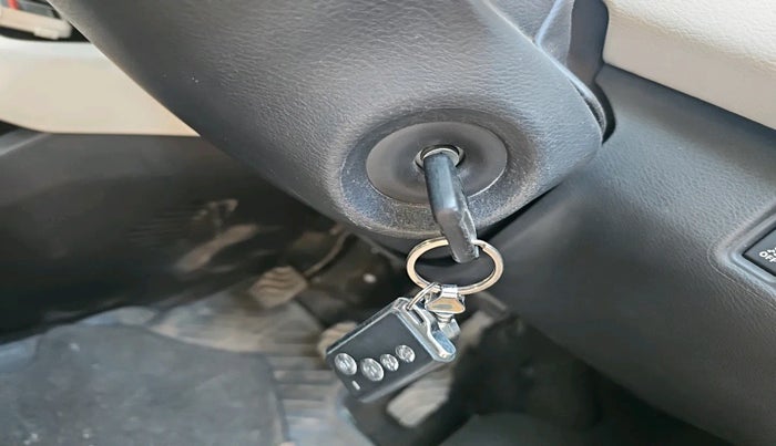 2023 Nissan MAGNITE XE, Petrol, Manual, 6,967 km, interior