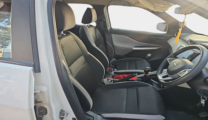 2023 Nissan MAGNITE XE, Petrol, Manual, 6,967 km, interior