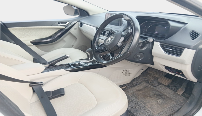 2023 Tata NEXON XZA PLUS DIESEL, Diesel, Automatic, 41,802 km, interior