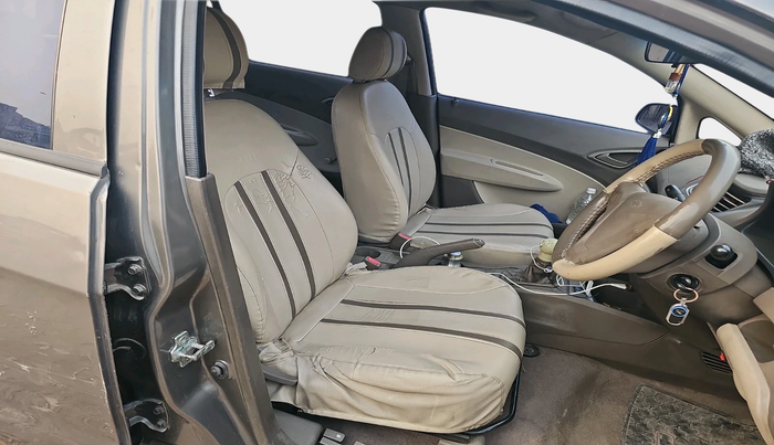 2013 Chevrolet Sail UVA 1.2 BASE, Petrol, Manual, 97,123 km, interior