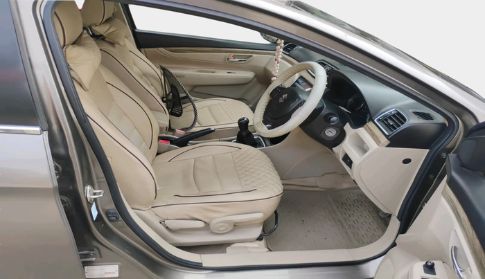 2020 Maruti Ciaz DELTA 1.5 SHVS MT PETROL, Petrol, Manual, 53,315 km, interior