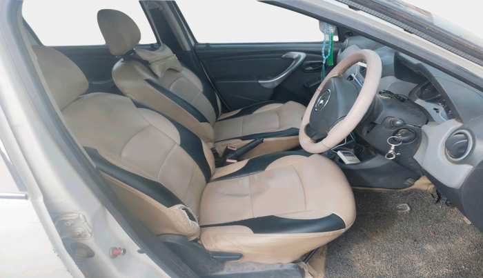 2013 Renault Duster 85 PS RXE DIESEL, Diesel, Manual, 80,250 km, interior