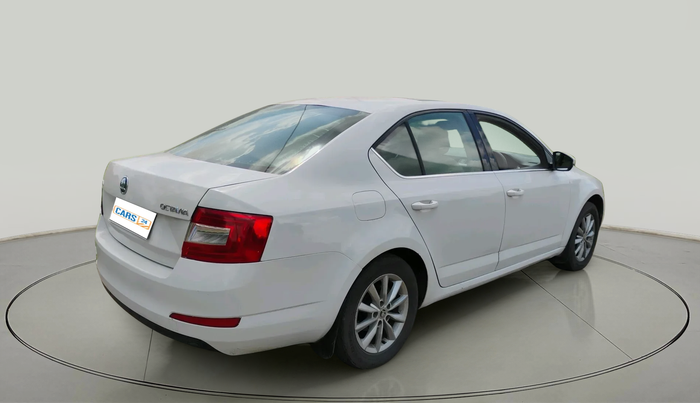 2013 Skoda Octavia ELEGANCE 2.0 TDI AT, Diesel, Automatic, 86,935 km, exterior