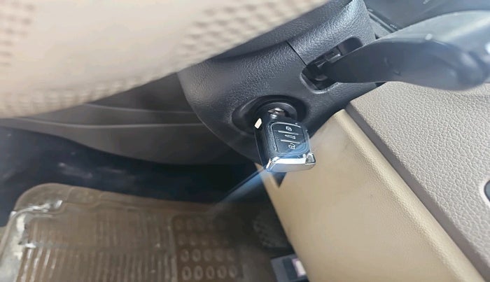 2012 Skoda Rapid ELEGANCE 1.6 MPI AT, Petrol, Automatic, 92,437 km, interior