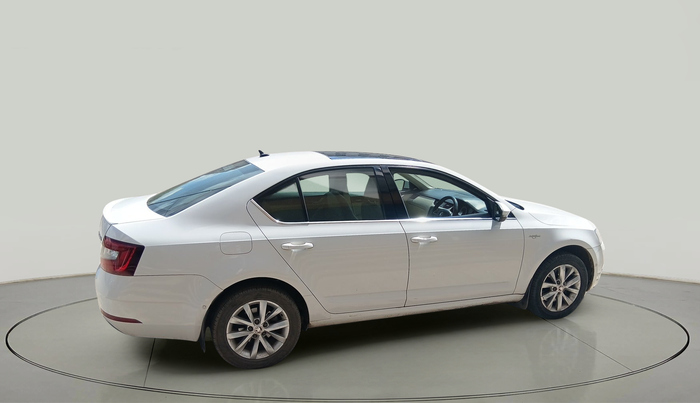 2018 Skoda Octavia L&K 1.8 TSI AT, Petrol, Automatic, 97,350 km, exterior