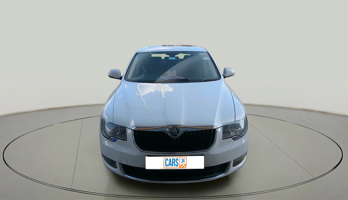 2011 Skoda Superb ELEGANCE 2.0 TDI CR AT, Diesel, Automatic, 1,25,086 km, exterior