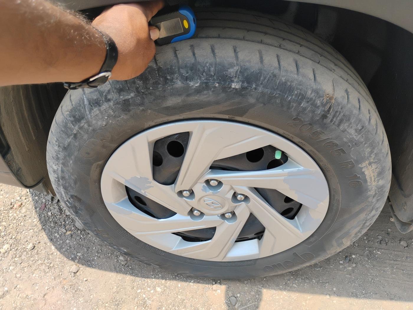 2022 Hyundai Creta E 1.5 DIESEL, Diesel, Manual, 49,043 km, tyre