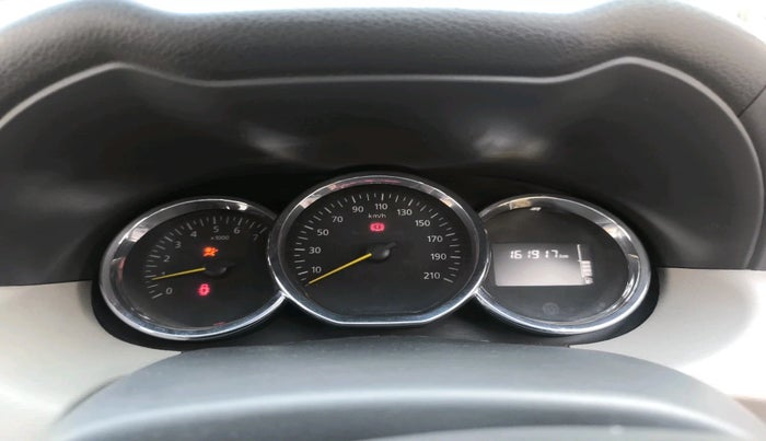 2016 Renault Duster 85 PS RXL DIESEL, Diesel, Manual, 1,61,917 km, interior