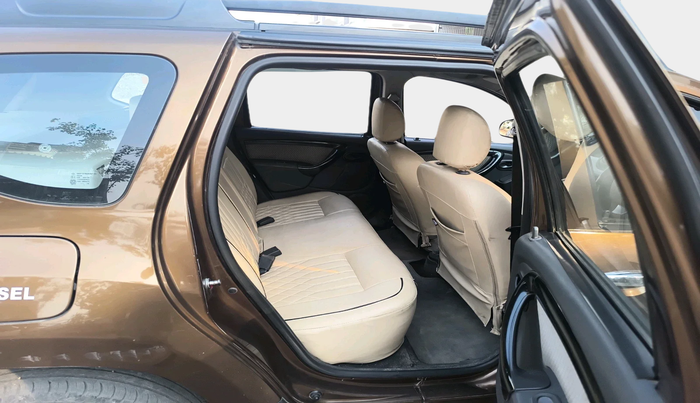 2016 Renault Duster 85 PS RXL DIESEL, Diesel, Manual, 1,61,917 km, interior