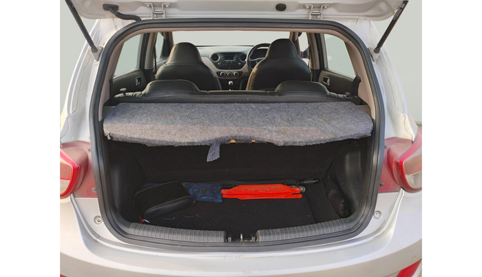 2014 Hyundai Grand i10 SPORTZ 1.1 CRDI, Diesel, Manual, 1,30,202 km, exterior