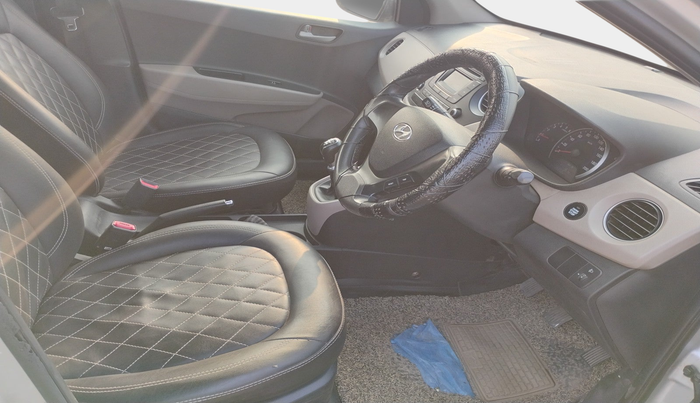 2014 Hyundai Grand i10 SPORTZ 1.1 CRDI, Diesel, Manual, 1,30,202 km, interior
