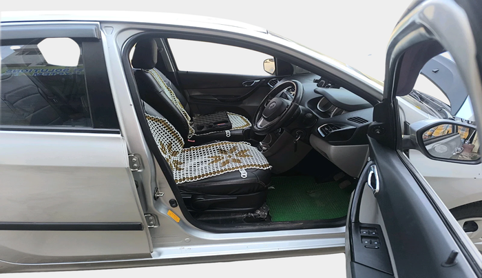 2017 Tata Tiago XZ PETROL, Petrol, Manual, 41,597 km, interior