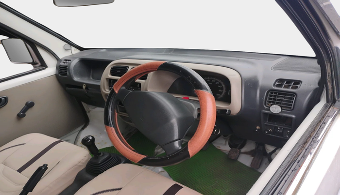 2014 Maruti Eeco 5 STR, Petrol, Manual, 70,429 km, interior