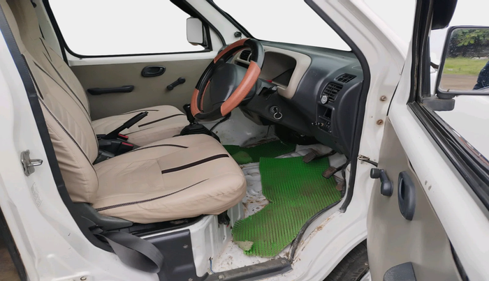 2014 Maruti Eeco 5 STR, Petrol, Manual, 70,429 km, interior