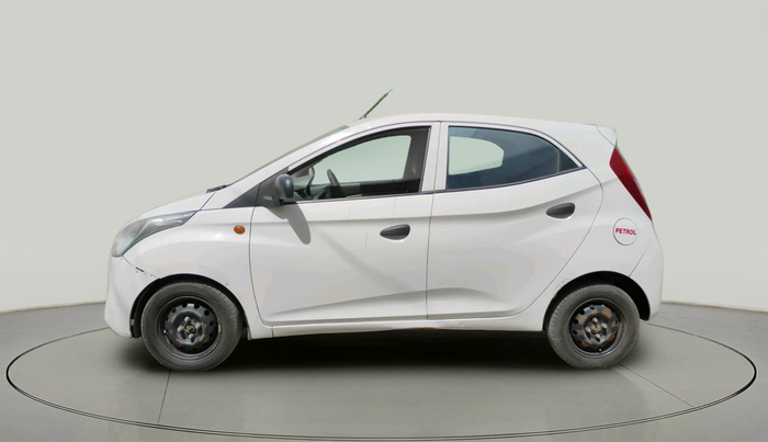 2018 Hyundai Eon MAGNA +, Petrol, Manual, 1,24,157 km, exterior