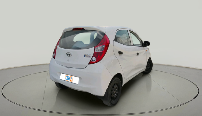2018 Hyundai Eon MAGNA +, Petrol, Manual, 1,24,157 km, exterior