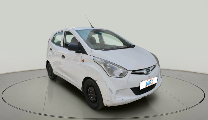 2018 Hyundai Eon MAGNA +, Petrol, Manual, 1,24,157 km, exterior