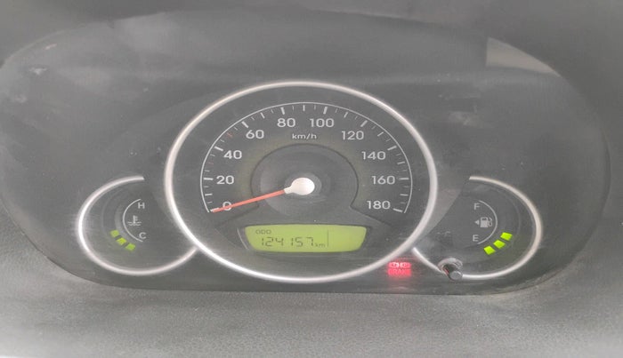 2018 Hyundai Eon MAGNA +, Petrol, Manual, 1,24,157 km, interior