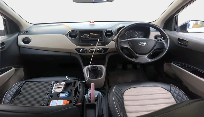 2016 Hyundai Grand i10 MAGNA 1.2 KAPPA VTVT, Petrol, Manual, 83,635 km, interior