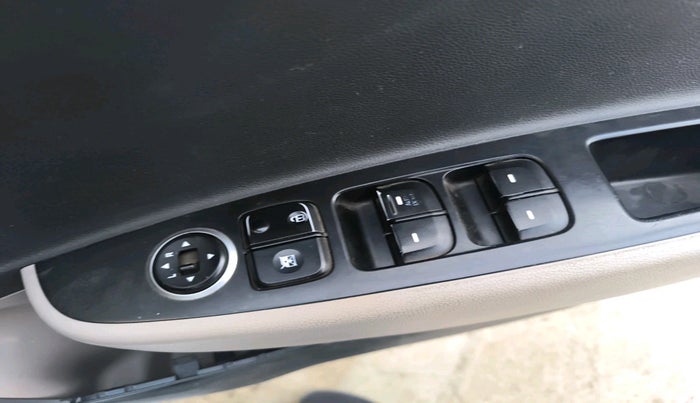 2016 Hyundai Grand i10 MAGNA 1.2 KAPPA VTVT, Petrol, Manual, 83,635 km, interior