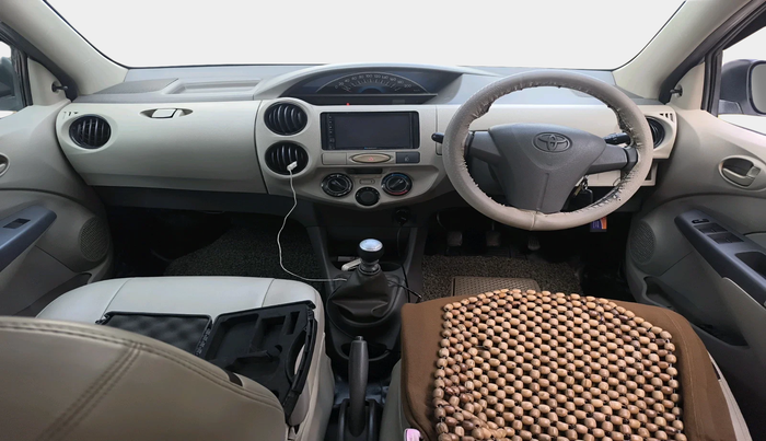 2013 Toyota Etios GD, Diesel, Manual, 1,84,018 km, interior