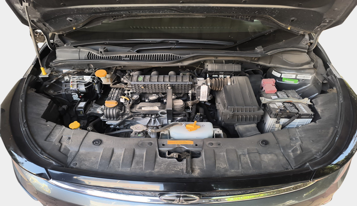 2023 Tata ALTROZ XZA + SUNROOF, Petrol, Automatic, 30,821 km, exterior