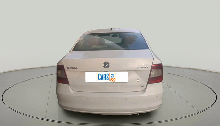 2014 Skoda Rapid AMBITION 1.6 TDI CR MT, Diesel, Manual, 2,40,563 km, exterior